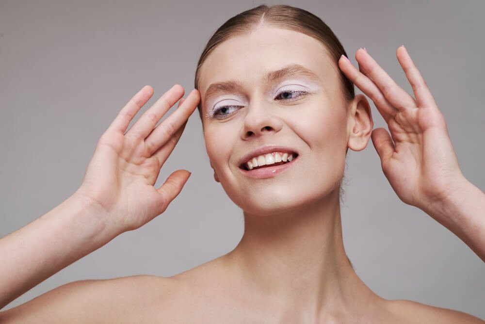 Natural-Looking Rejuvenation<br />
